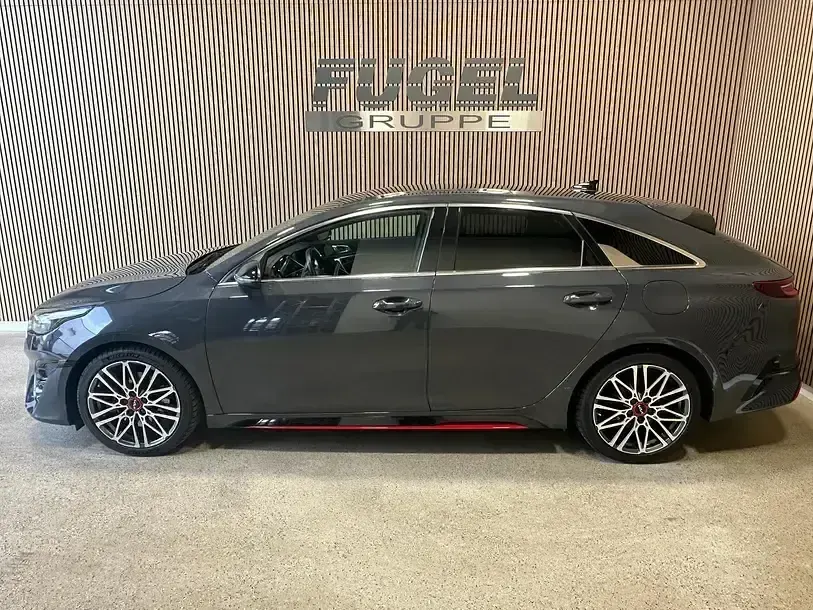 Gebraucht Kia ProCeed GT 204 PS (150 kW) 2022 Pentametal met. Kombi