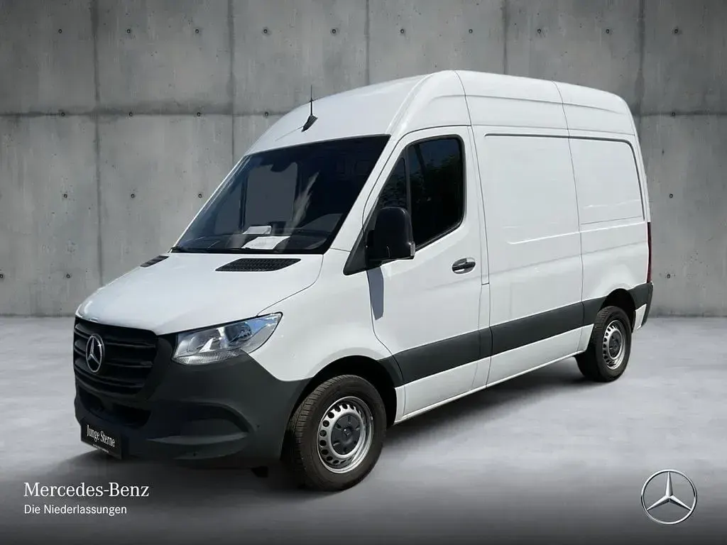 Gebraucht Mercedes Sprinter 114 PS (83 kW) 2023 Weiß Van