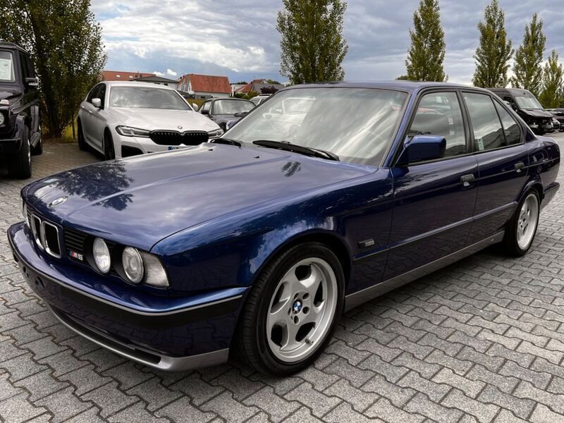 Blau Gebraucht 1992 BMW M5 Shadowline Limousine | 59.000 € - Bild 1/4