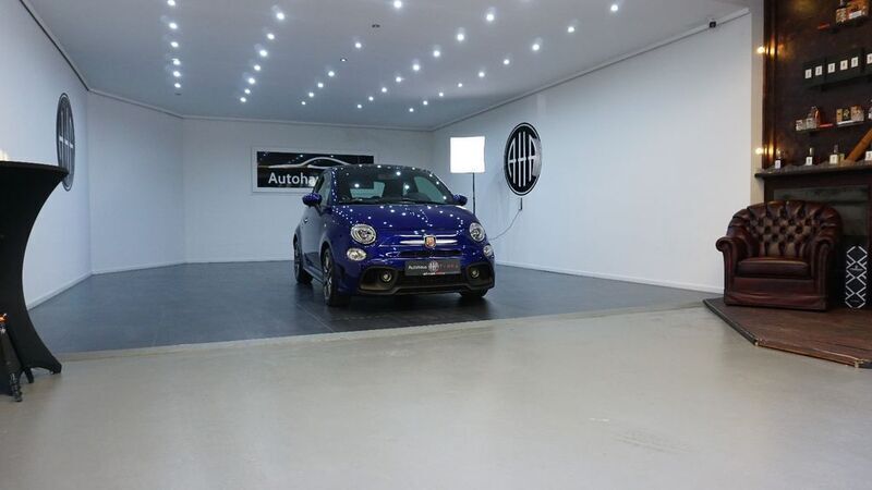 Blau Gebraucht 2021 Abarth 595 Kleinwagen | 18.897 € (Fairer Preis) - Bild 1/4