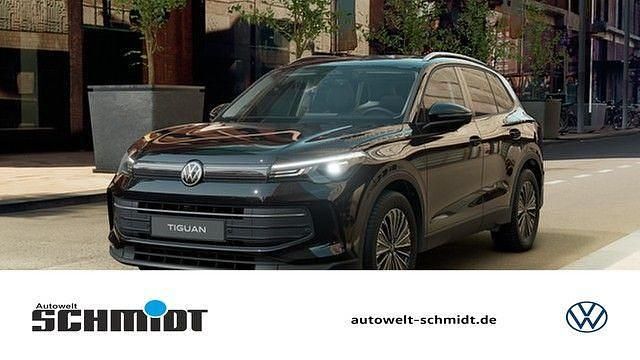 Grenadillschwarz metallic Neu 2025 VW Tiguan Life SUV | 47.990 € (Etwas zu teuer) - Bild 1/4