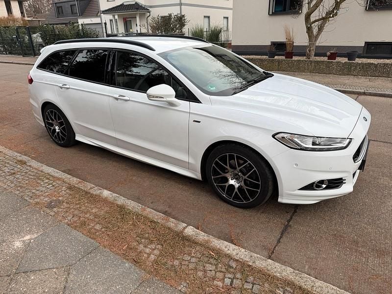 Gebraucht Ford Mondeo ST-Line 179 PS (131 kW) 2018 Weiß Kombi