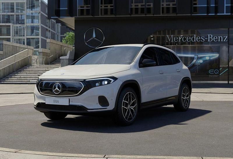 Gebraucht Mercedes EQA300 Progressive 167 kW (228 PS) 2023 Weiß SUV