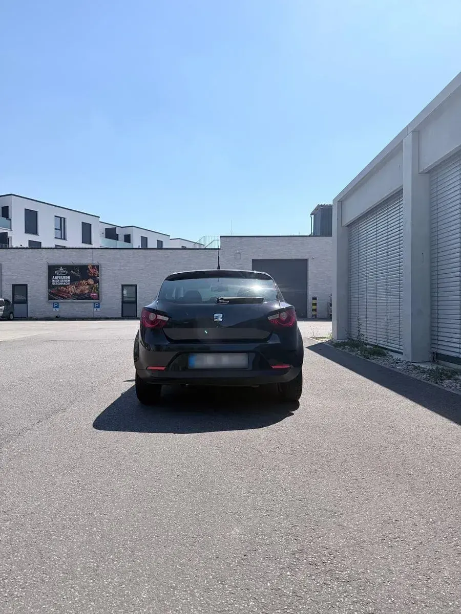 Gebraucht Seat Ibiza SC Style 105 PS (77 kW) 2011 Schwarz Kleinwagen