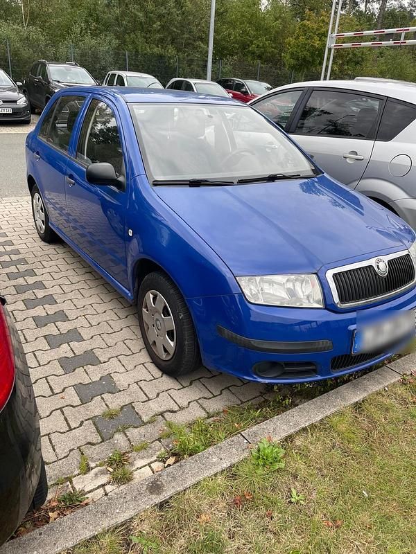 Blau Gebraucht 2005 Skoda Fabia Kleinwagen | 850 € (Guter Preis) - Bild 1/4