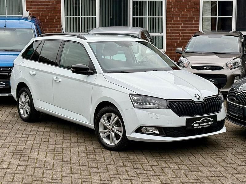 Weiß Gebraucht 2019 Skoda Fabia Style Kombi | 13.990 € (Fairer Preis) - Bild 1/4