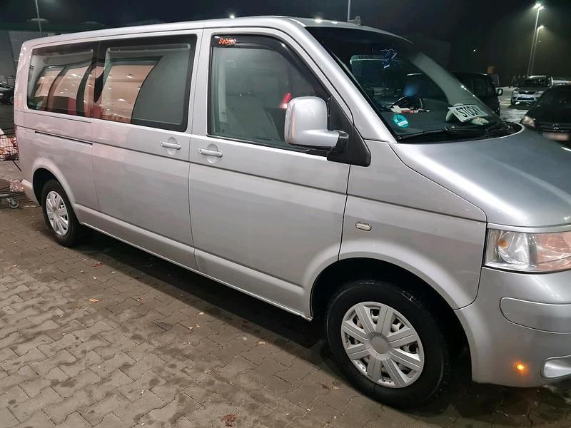 Gebraucht VW T5 131 PS (96 kW) 2005 Silber Van