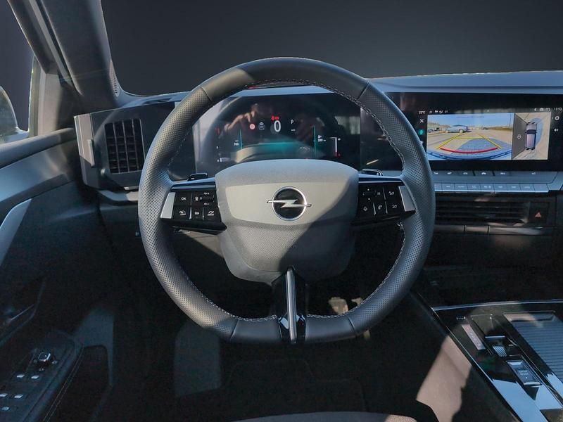 Neu Opel Astra Edition 131 PS (96 kW) 2025 Grafik grau Kombi