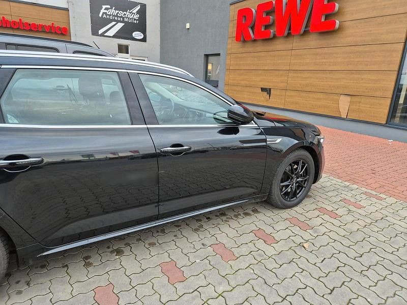 Gebraucht Renault Talisman 160 PS (117 kW) 2017 Schwarz Kombi