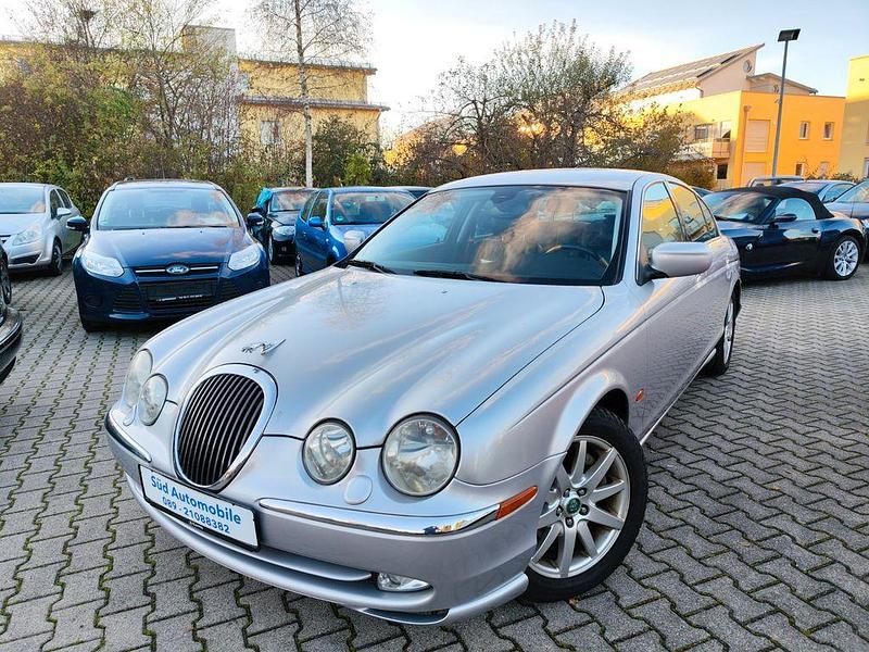Second-hand Jaguar S-Type S 238 CP (175 kW) 2002 Argintiu Berlinǎ