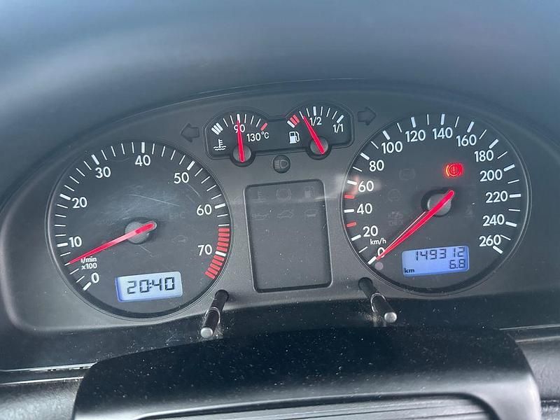 Gebraucht VW Passat Comfortline 102 PS (75 kW) 1999 Silber Limousine