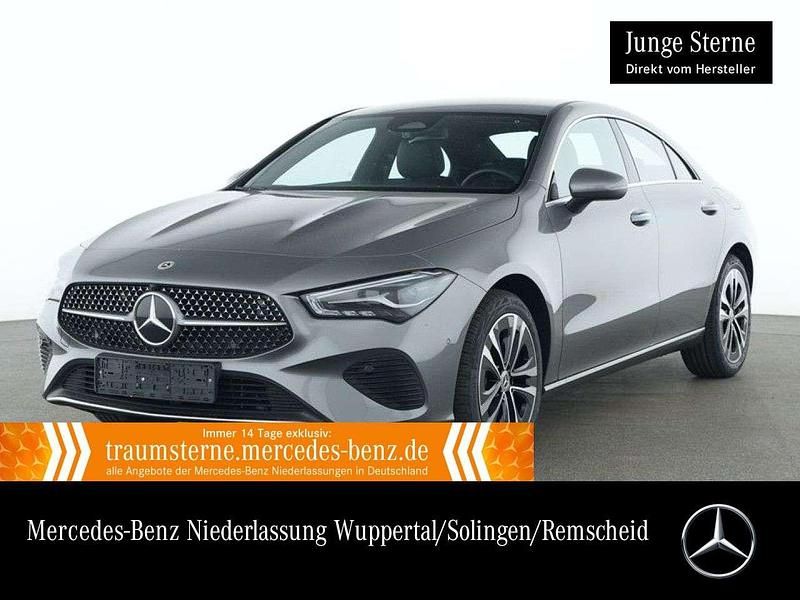 Mountain grau Gebraucht 2024 Mercedes CLA200 Progressive Coupé | 30.490 € (Superpreis) - Bild 1/3