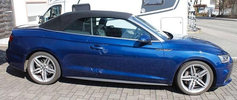 Gebraucht Audi A5 Cabriolet Sport 252 PS (185 kW) 2017 Blau Cabrio
