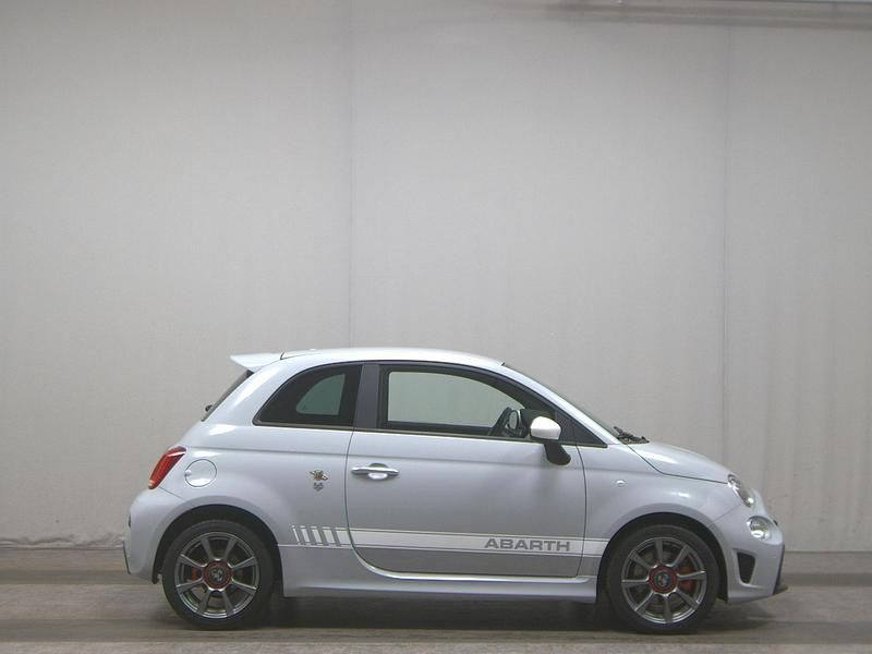 Grau Gebraucht 2021 Abarth 595 Kleinwagen | 15.280 € (Superpreis) - Bild 1/4