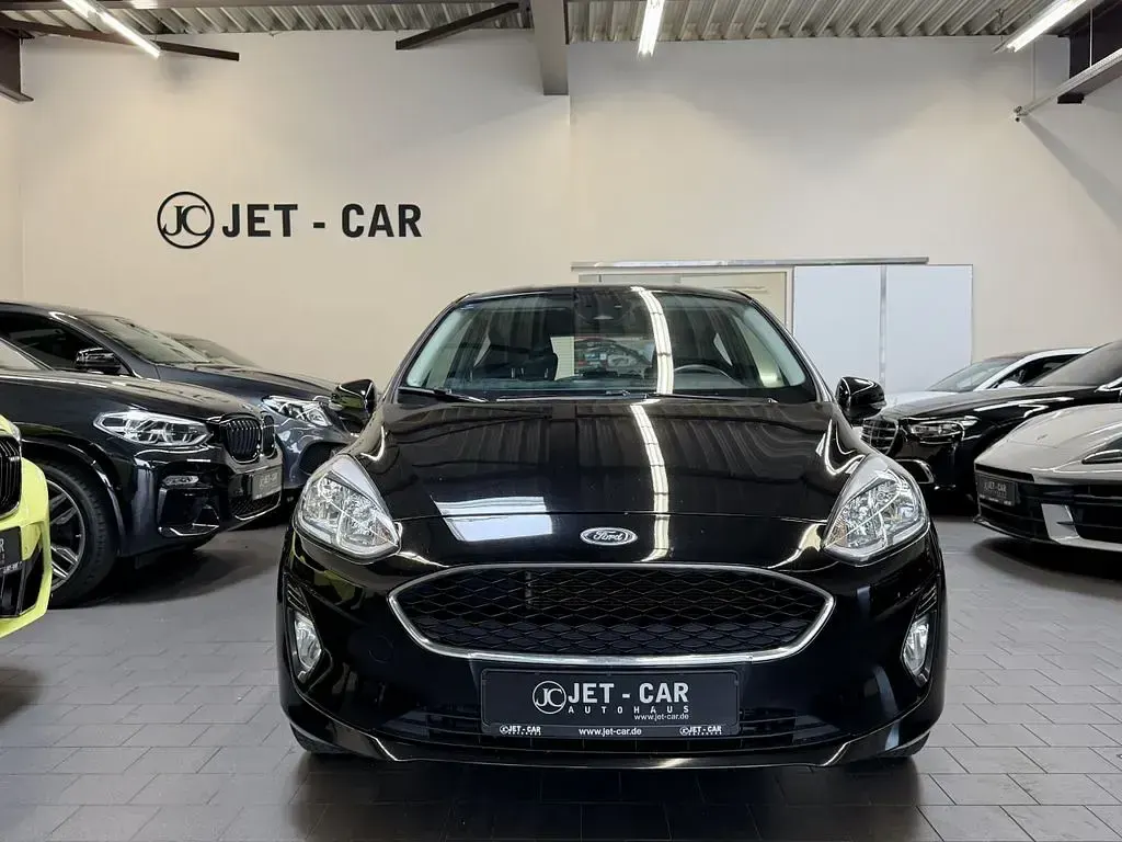 Gebraucht Ford Fiesta Cool & Connect 71 PS (52 kW) 2019 Schwarz Kleinwagen