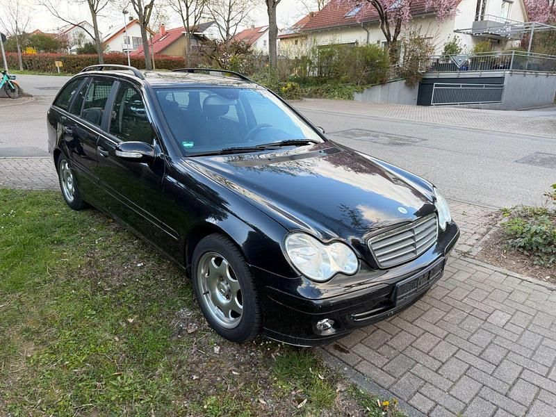 Gebraucht Mercedes C220 150 PS (110 kW) 2007 Schwarz Kombi