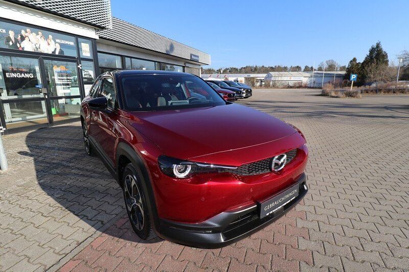 Rot Gebraucht 2024 Mazda MX30 Ad'Vantage SUV | 27.490 € (Fairer Preis) - Bild 1/4