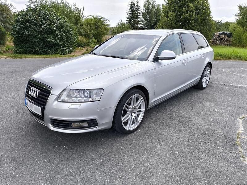 Silber Gebraucht 2009 Audi A6 Ambiente Kombi | 3.500 € (Superpreis) - Bild 1/4