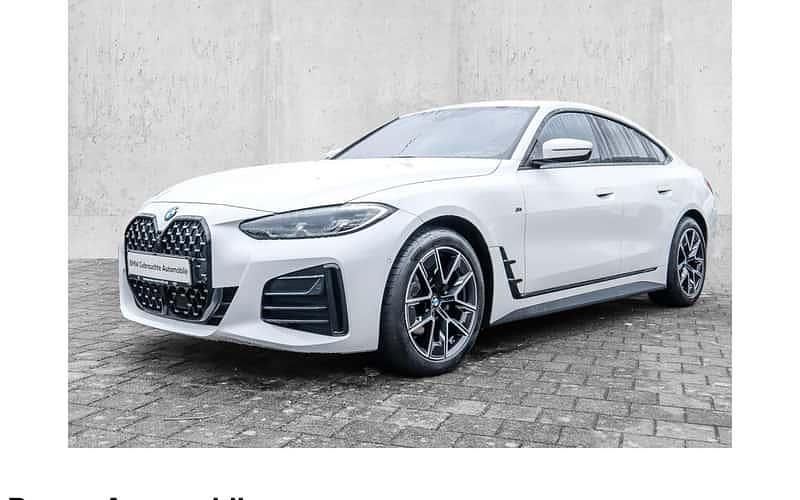 Weiß Gebraucht 2022 BMW 420 M Sport Coupé | 37.995 € (Fairer Preis) - Bild 1/4