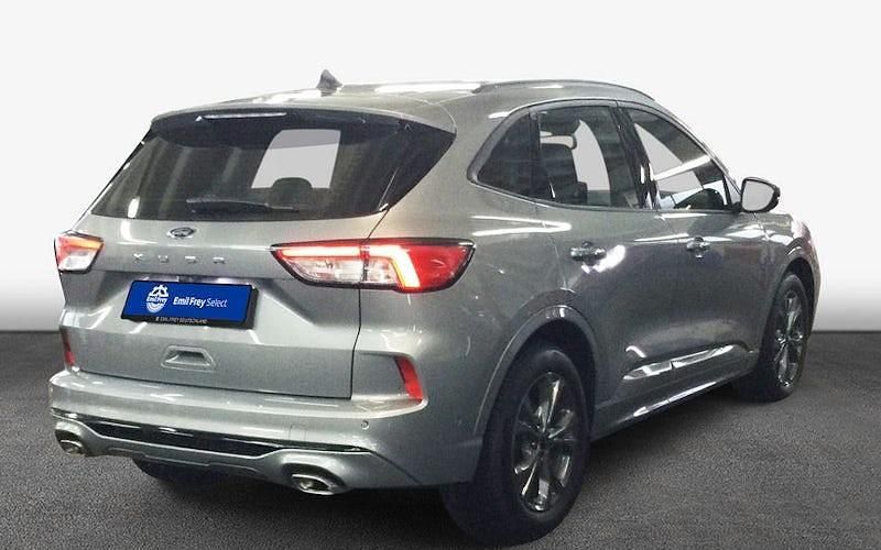 Gebraucht Ford Kuga ST-Line 120 PS (88 kW) 2024 Solar silver metallic SUV