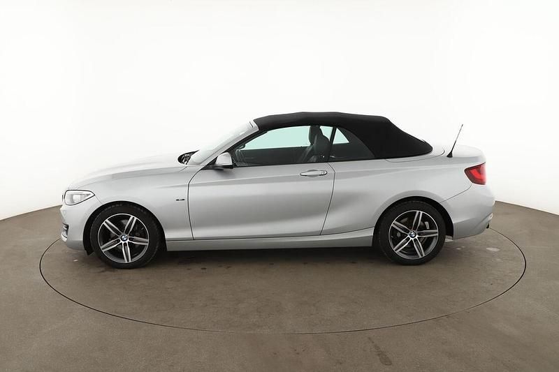 Gebraucht BMW 220 Sport Line 184 PS (135 kW) 2015 Grau Cabrio