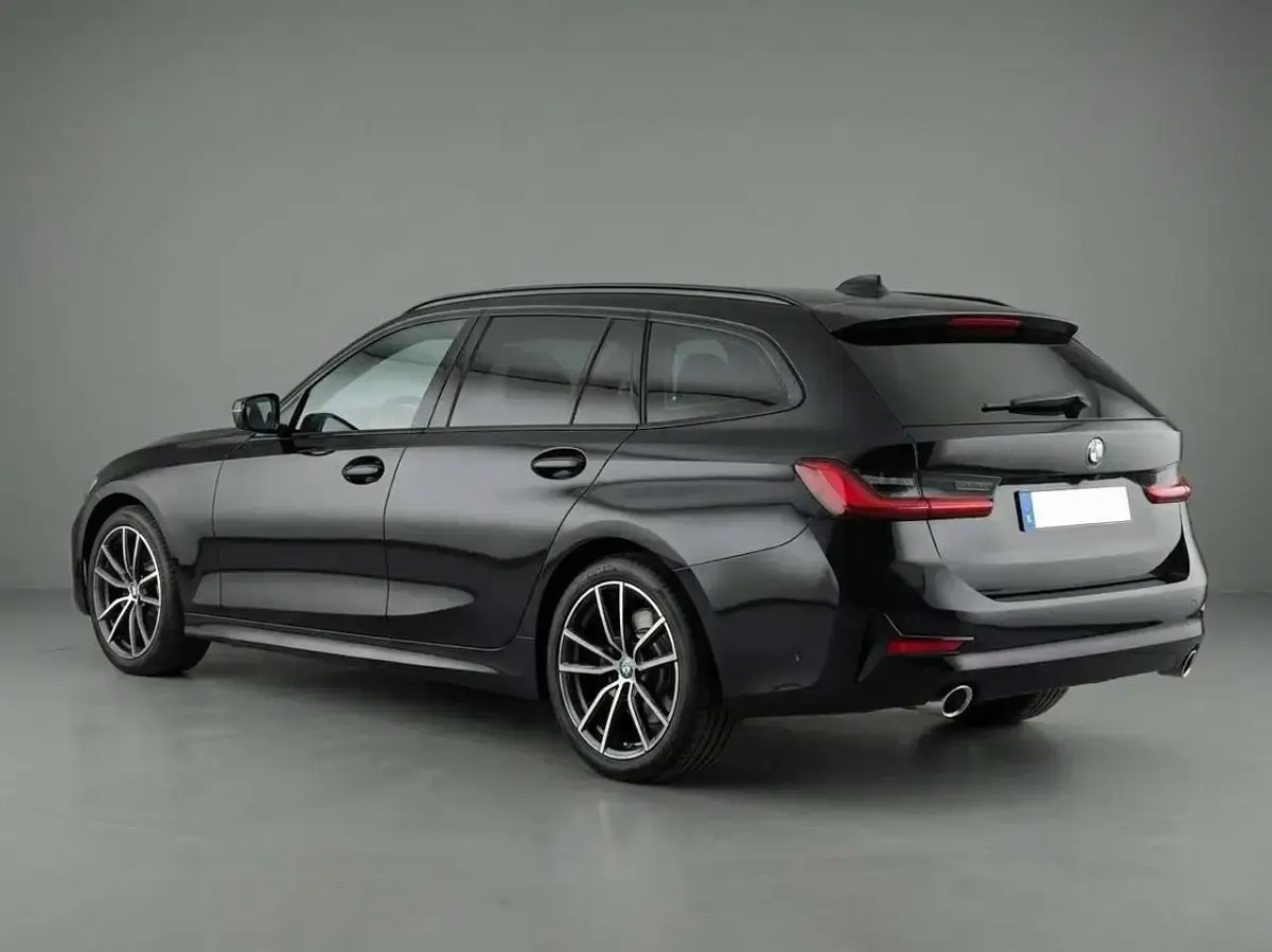 Gebraucht BMW 320 Sport Line 190 PS (139 kW) 2021 Schwarz Kombi