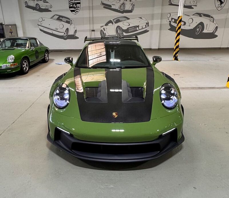 Grün Neu 2025 Porsche 911 GT3 RS Coupé | 365.000 € - Bild 1/4
