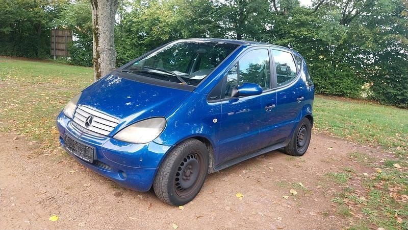 Blau Gebraucht 1999 Mercedes A170 Kleinwagen | 350 € (Superpreis) - Bild 1/4