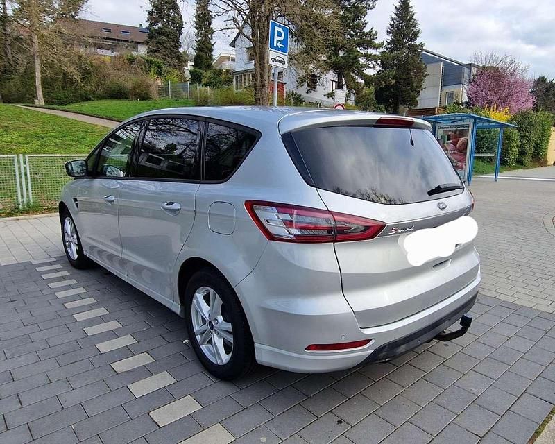 Gebraucht Ford S-MAX Business Edition 150 PS (110 kW) 2019 Polarsilber metallic Van / Kleinbus