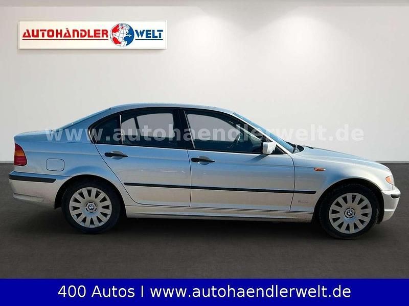 Gebraucht BMW 318 Lifestyle 143 PS (105 kW) 2004 Silber Limousine