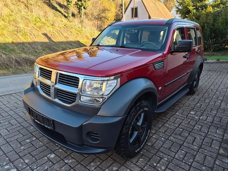 Gebraucht Dodge Nitro SXT 205 PS (150 kW) 2007 Schwarz SUV