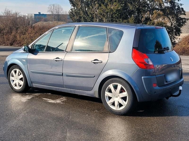 Gebraucht Renault Scénic II 150 PS (110 kW) 2008 Blau Van / Kleinbus