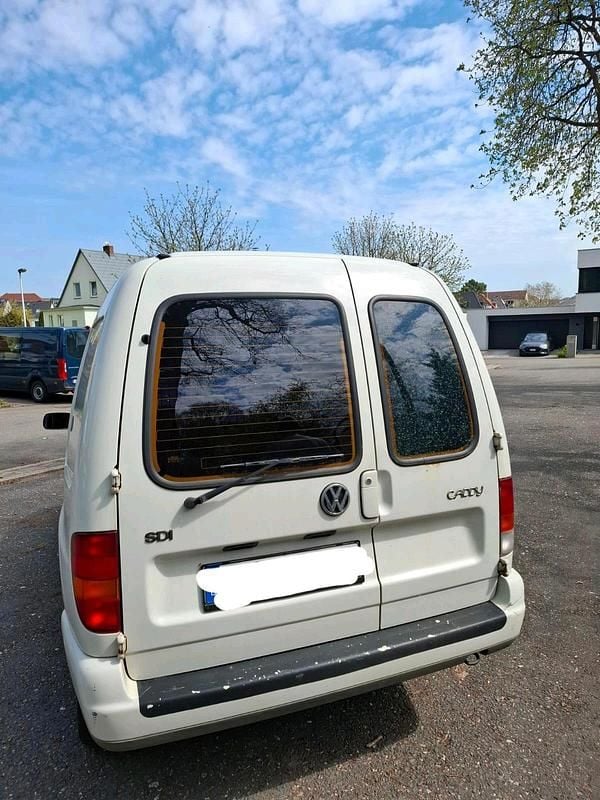 Second-hand VW Caddy 69 CP (50 kW) 2003 Alb Monovolum