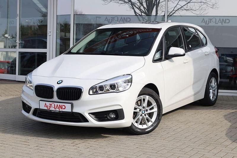 Gebraucht BMW 218 Advantage 150 PS (110 kW) 2016 Weiß Kombi