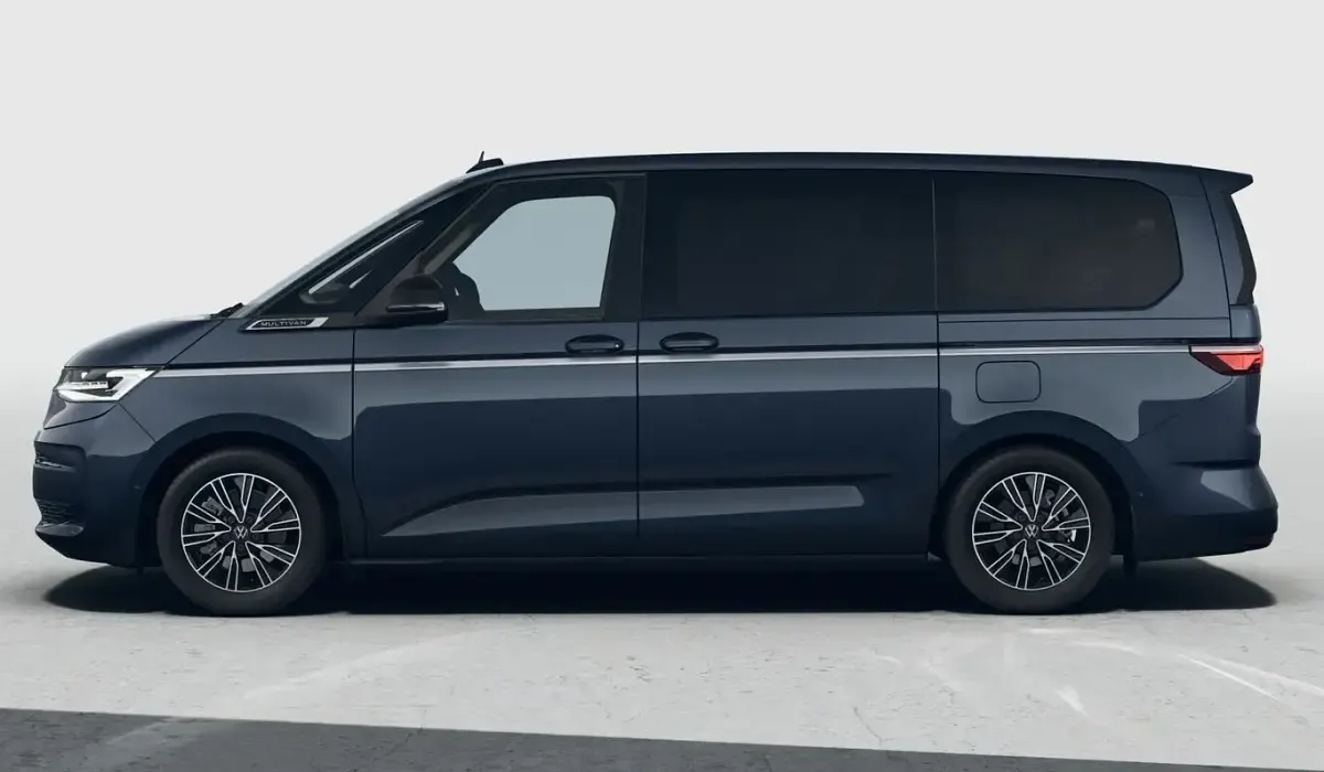 Neu VW Multivan Style 245 PS (180 kW) 2025 Blau metallic Van / Kleinbus