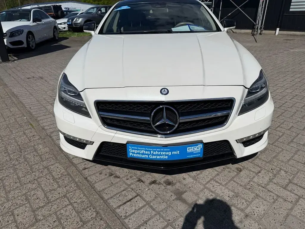 Gebraucht Mercedes CLS63 AMG AMG 525 PS (386 kW) 2012 Weiß Limousine