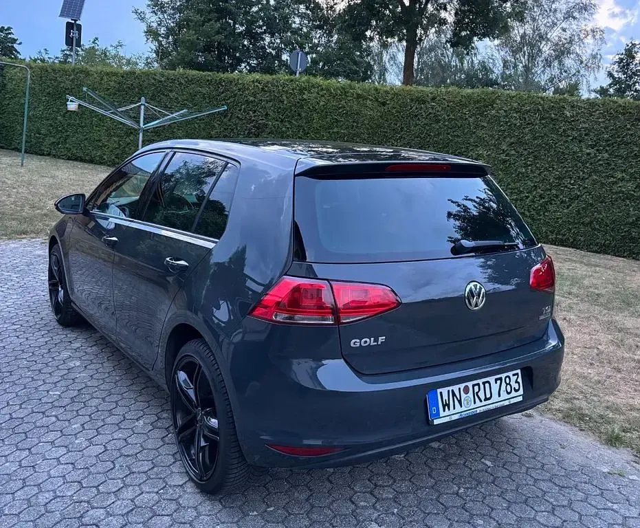 Gebraucht VW Golf VII Trendline 86 PS (63 kW) 2014 Grau Limousine