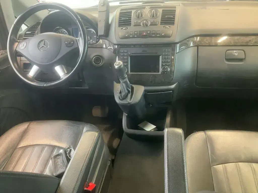 Gebraucht Mercedes Viano 224 PS (164 kW) 2014 Schwarz Van / Kleinbus