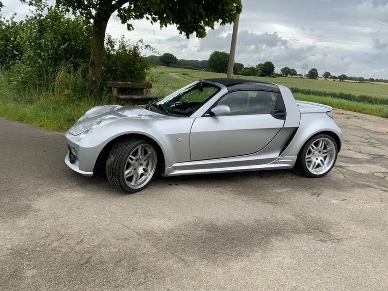 Silber Gebraucht 2007 Smart Roadster Brabus Cabrio | 9.900 € (Etwas zu teuer) - Bild 1/4