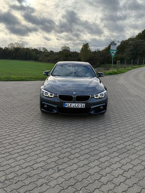 Schwarz Gebraucht 2019 BMW 420 M Sport Coupé | 19.900 € (Superpreis) - Bild 1/4