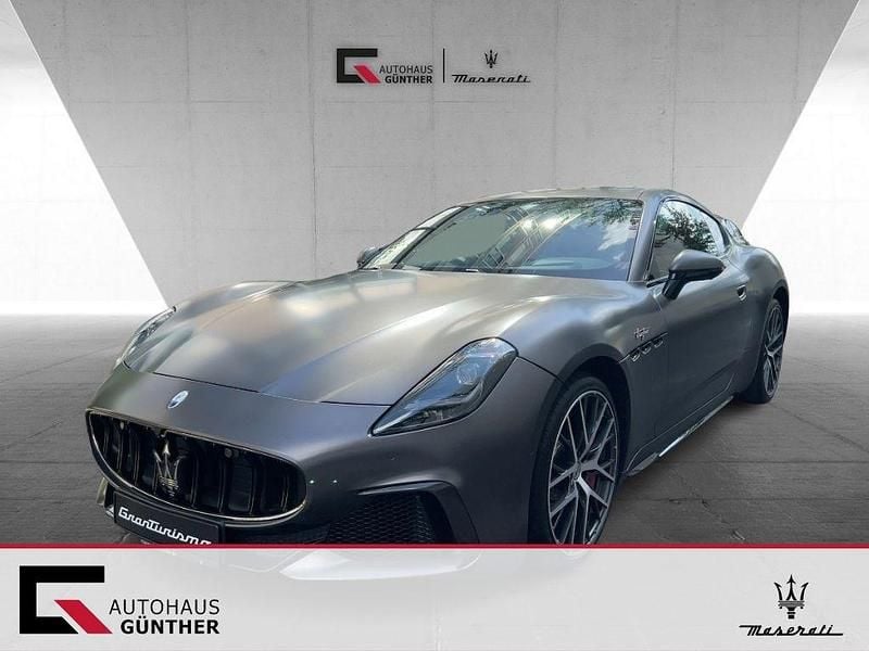 Grigio maratea matte Gebraucht 2023 Maserati Granturismo Coupé | 144.490 € (Superpreis) - Bild 1/4