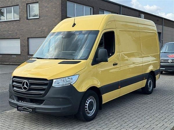 Gelb Gebraucht 2020 Mercedes Sprinter Van | 15.970 € (Superpreis) - Bild 1/4