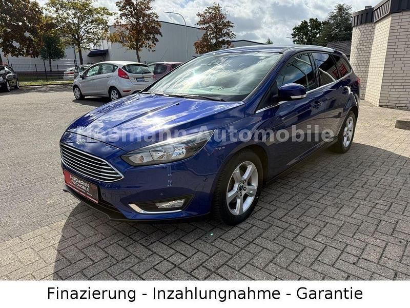 Blau Gebraucht 2015 Ford Focus Titanium Kombi | 8.499 € (Fairer Preis) - Bild 1/4