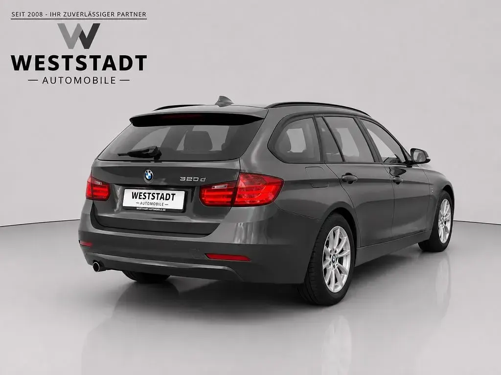 Gebraucht BMW 320 Comfort Edition 184 PS (135 kW) 2015 Grau Kombi