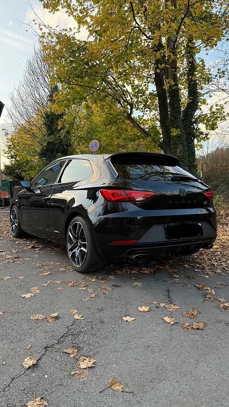 Gebraucht Cupra Leon 300 PS (220 kW) 2018 Schwarz Limousine