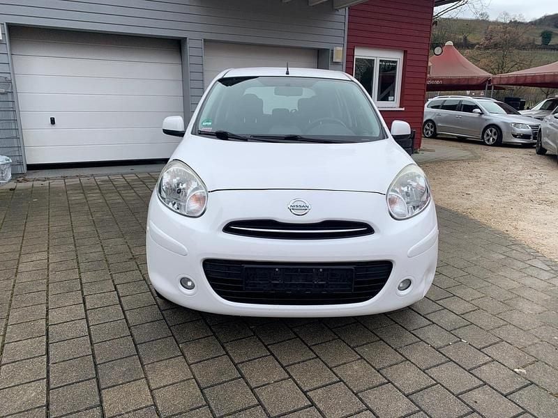 Weiß Gebraucht 2012 Nissan Micra Acenta Kleinwagen | 4.900 € (Fairer Preis) - Bild 1/4