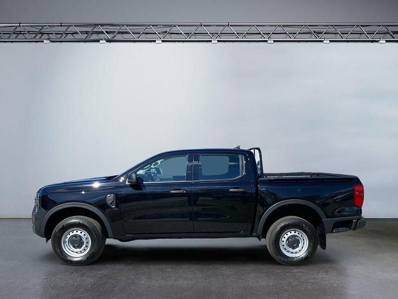 Nowe Ford Ranger XL 170 KM (125 kW) 2026 Czarny Pickup