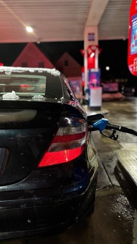 Gebraucht 2006 Mercedes C180 Coupé | 990 € (Superpreis) - Bild 1/4