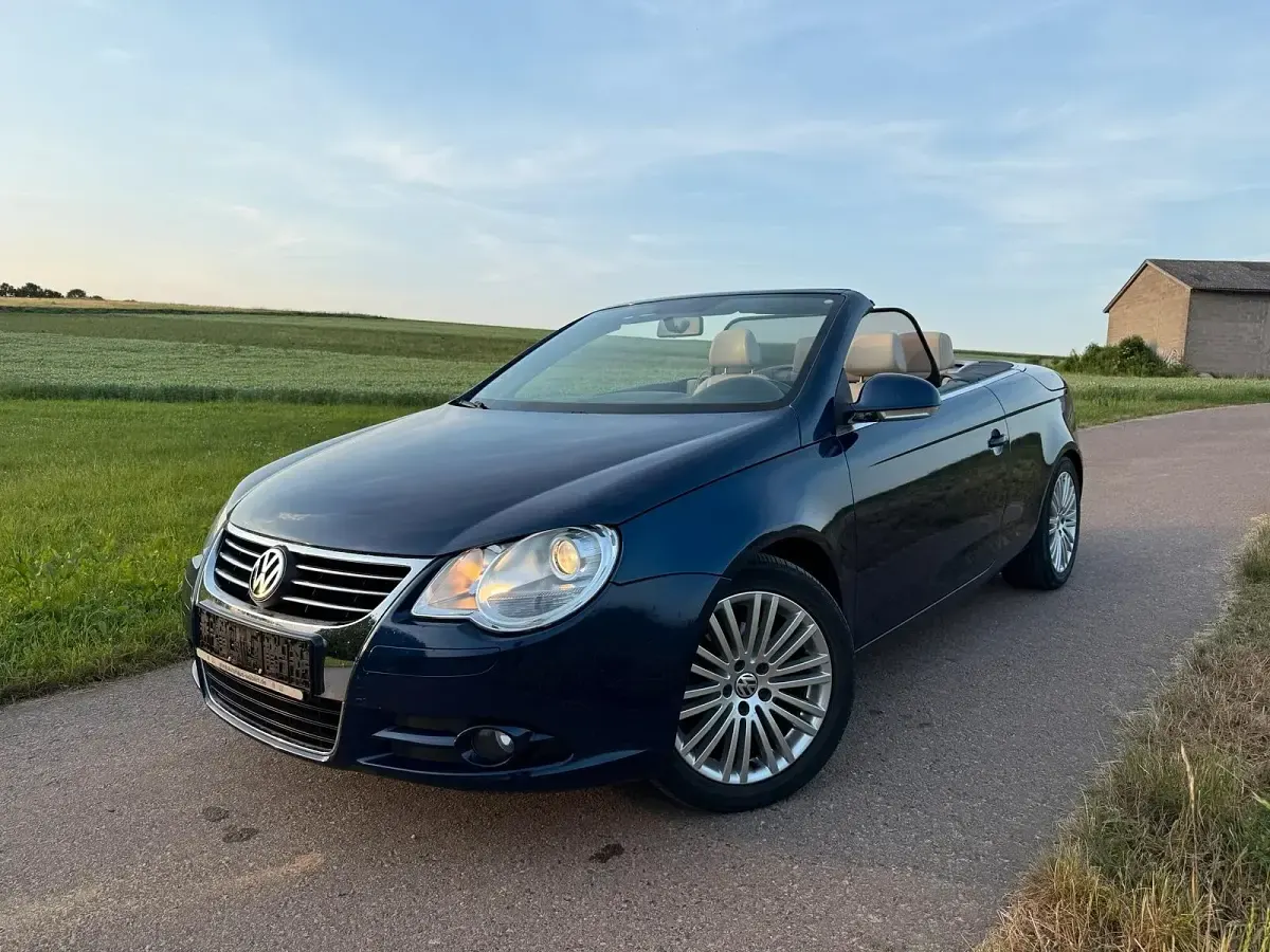 Gebraucht VW Eos 150 PS (110 kW) 2009 Blau Cabrio