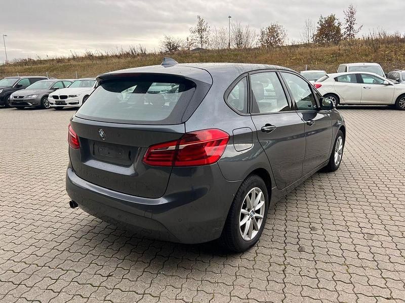 Gebraucht BMW 216 Active Tourer 136 PS (100 kW) 2015 Grau Van / Kleinbus